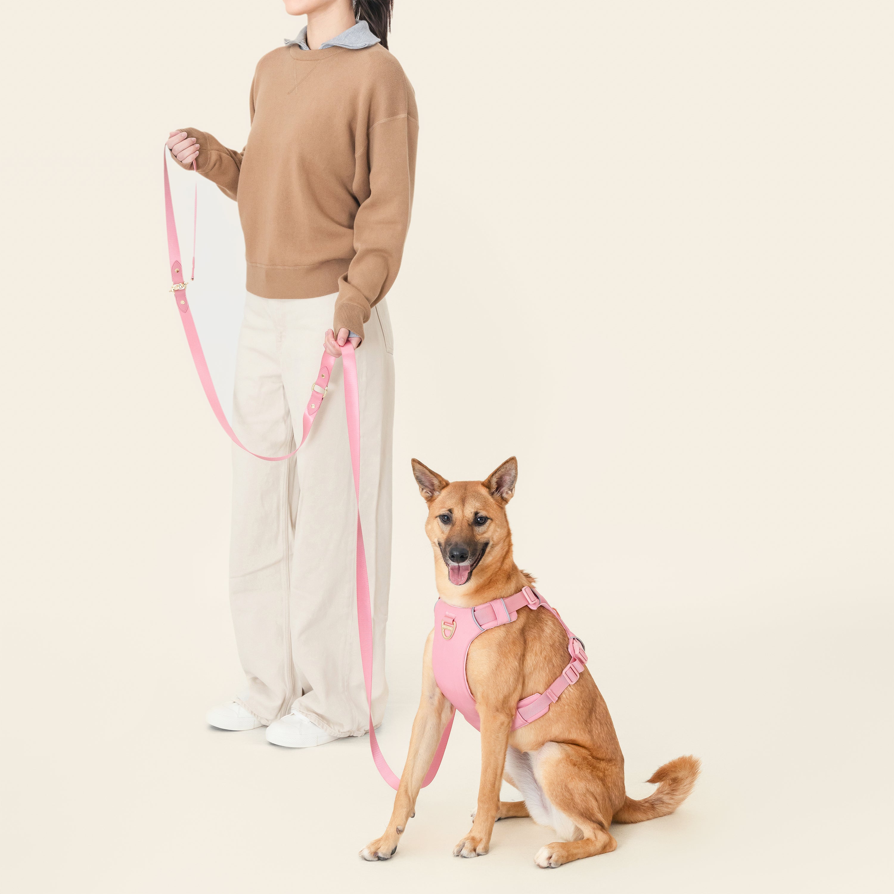 Crossbody Leash - Baby Pink